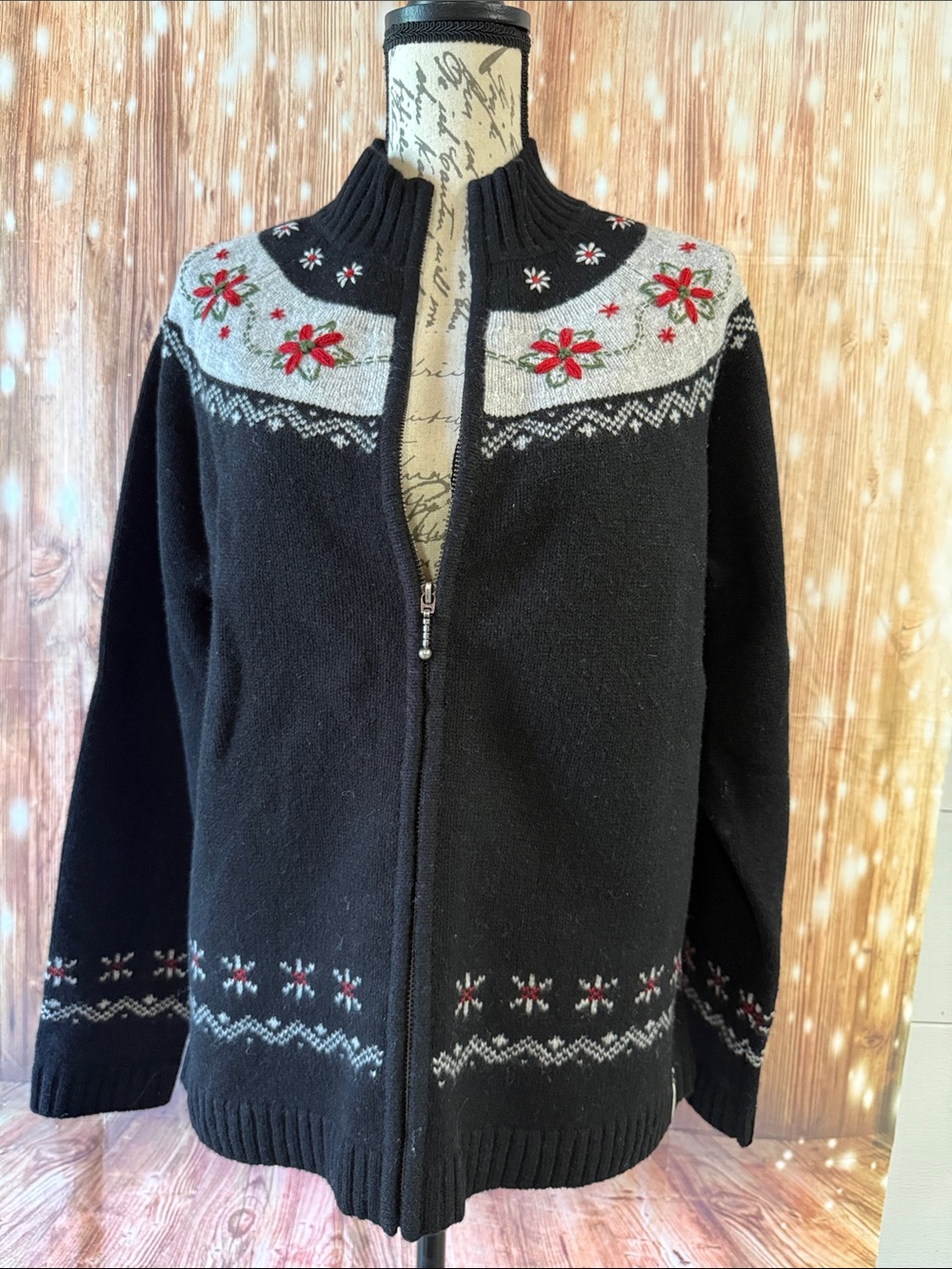 Woolrich Black Zip Cardigan with Cream Floral Yoke